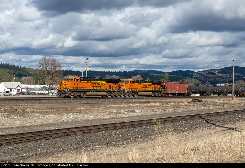 BNSF 8204